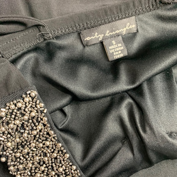 LBD! Black Fitted Dress w/ Beaded Neckline Sz Sm - Picture 3 of 5